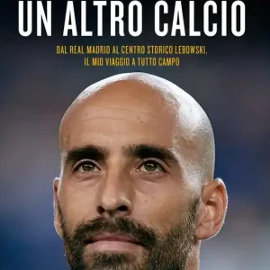 Un altro calcio. Dal Real Madrid al Centro Storico Lebowski, il mio viaggio a tutto campo Sconto