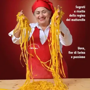 La signora tagliatella. Segreti e ricette della regina del matterello Sconto